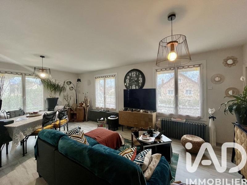 Maison - 90 m² - 4 pièces