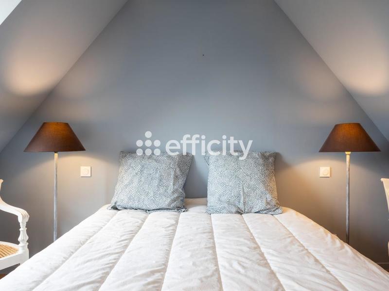 Maison - 151 m² - 7 pièces