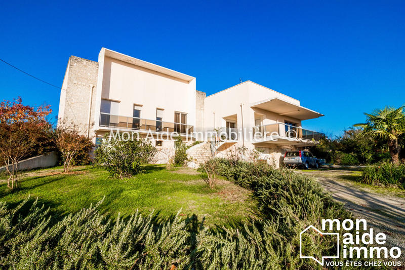 Villa - 500 m² - 12 pièces