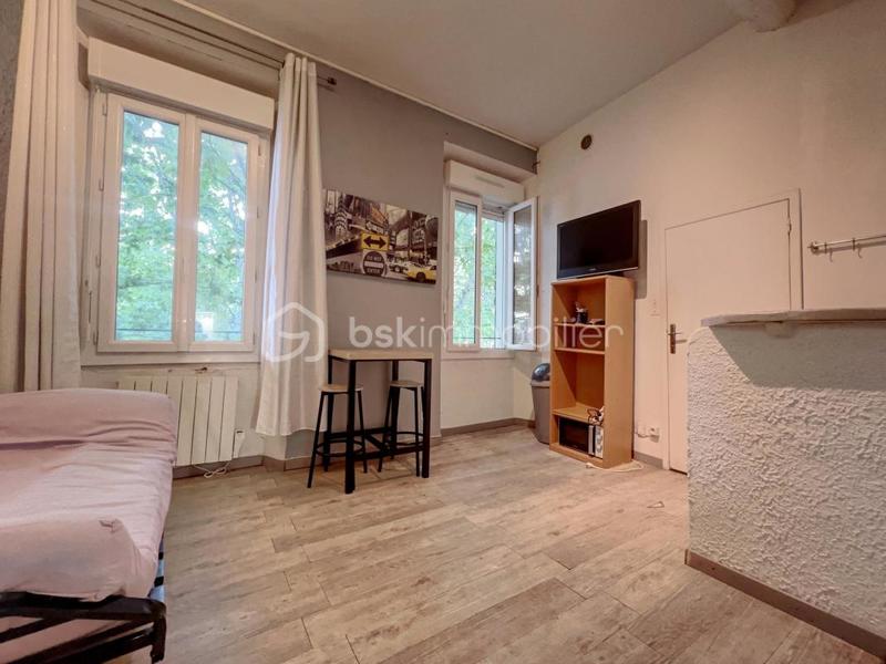 Immeuble - 123 m² - 7 pièces