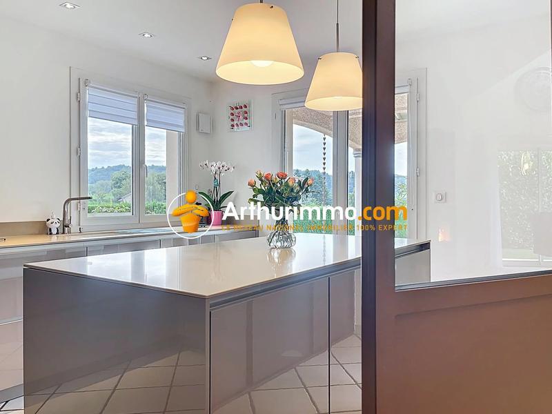 Maison - 152 m² - 6 pièces