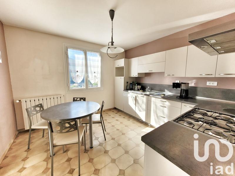 Maison - 189 m² - 10 pièces