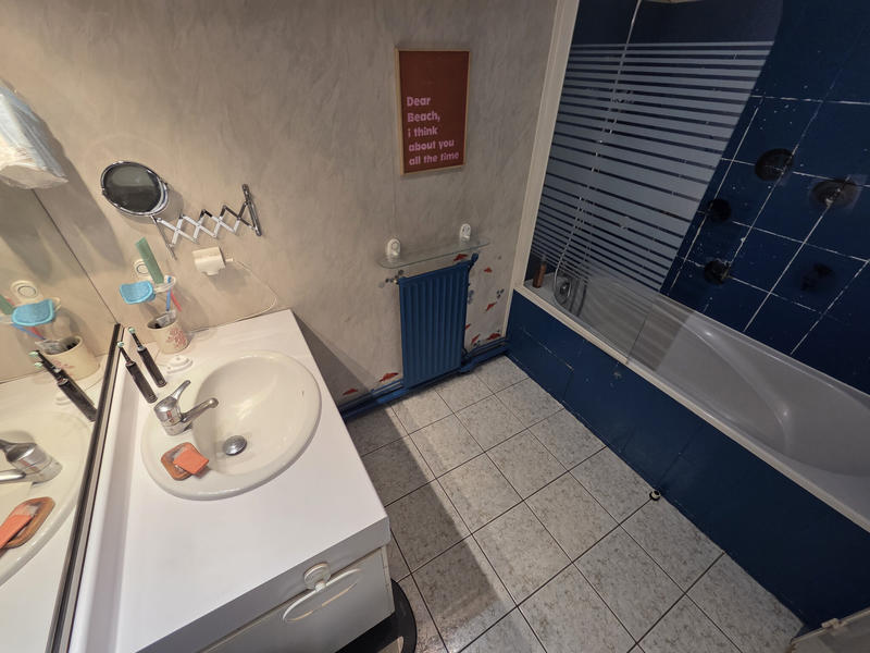 Appartement - 85 m² - 5 pièces