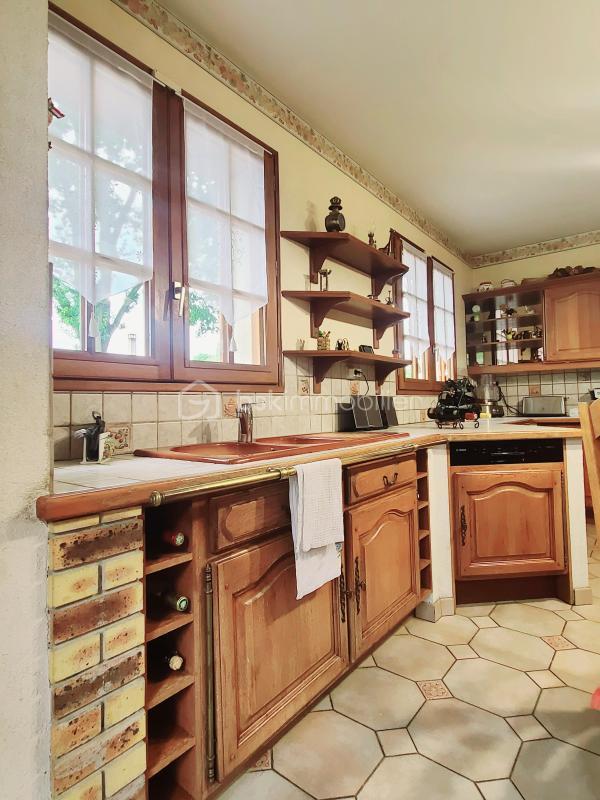 Maison - 306 m² - 8 pièces