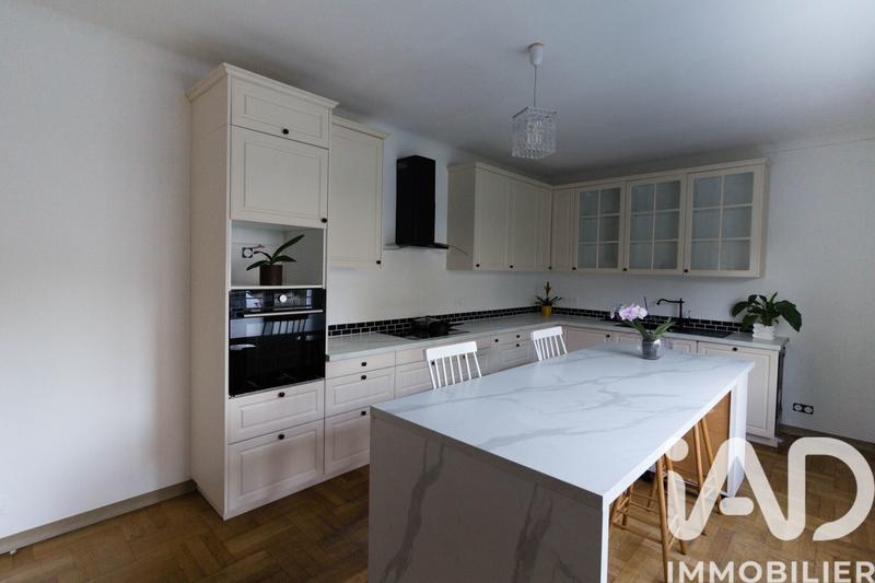 Maison de ville - 151 m² - 6 pièces