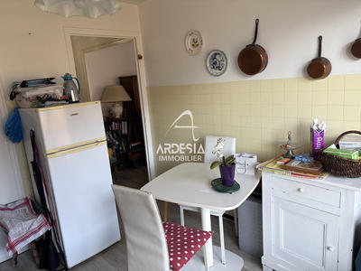 Appartement - 65 m² - 2 pièces
