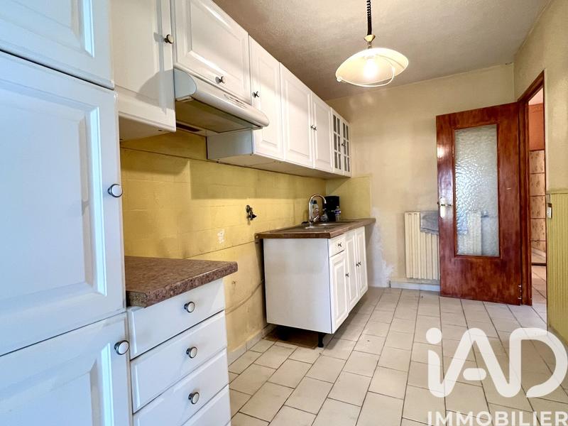 Appartement - 85 m² - 3 pièces