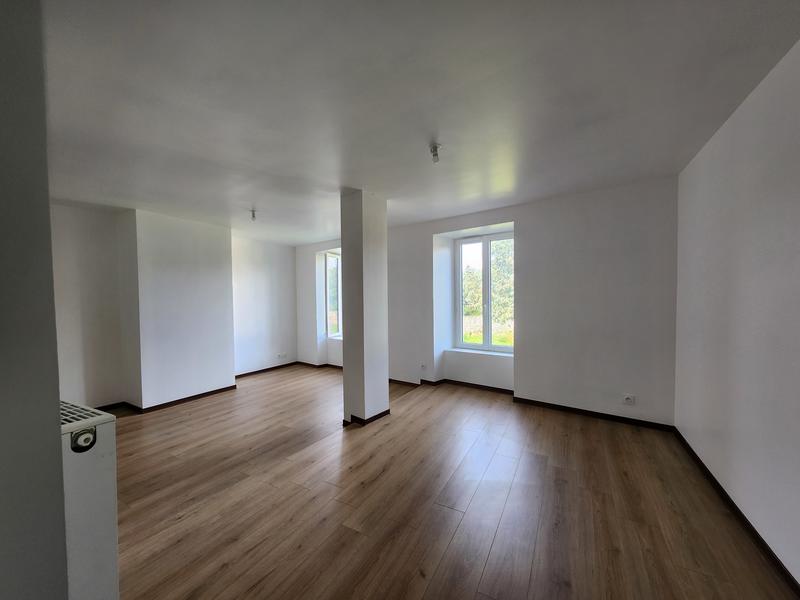 Maison - 320 m² - 10 pièces