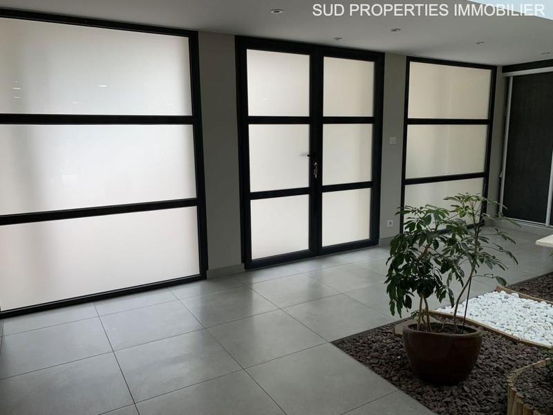 Maison - 210 m² - 6 pièces