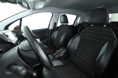 Peugeot 2008 1.2 PureTech Allure Eat6 110 ch