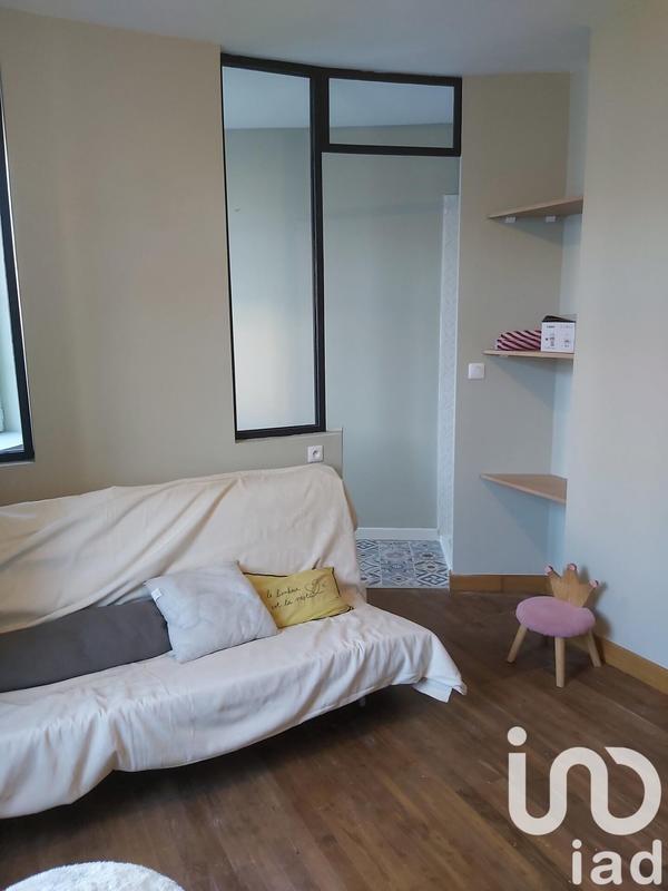 Maison - 215 m² - 7 pièces