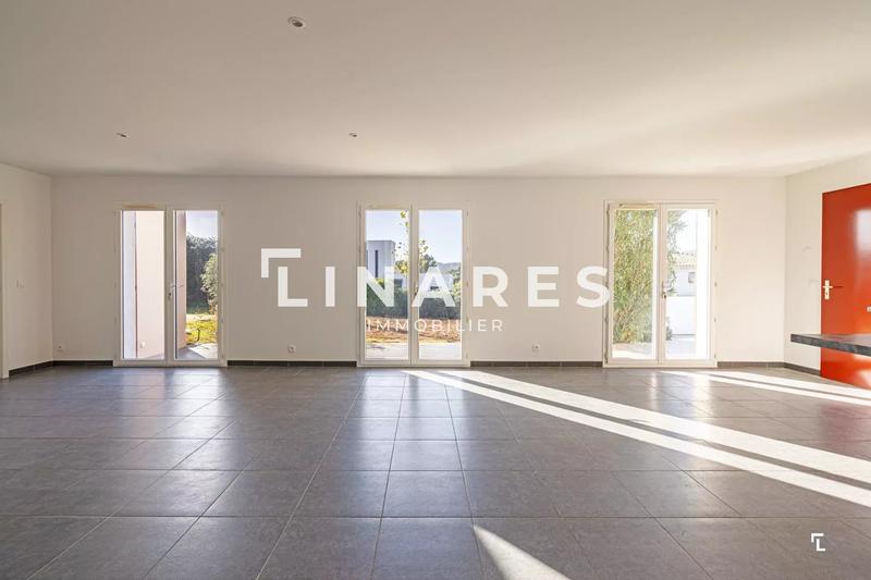 Maison - 122 m² - 5 pièces