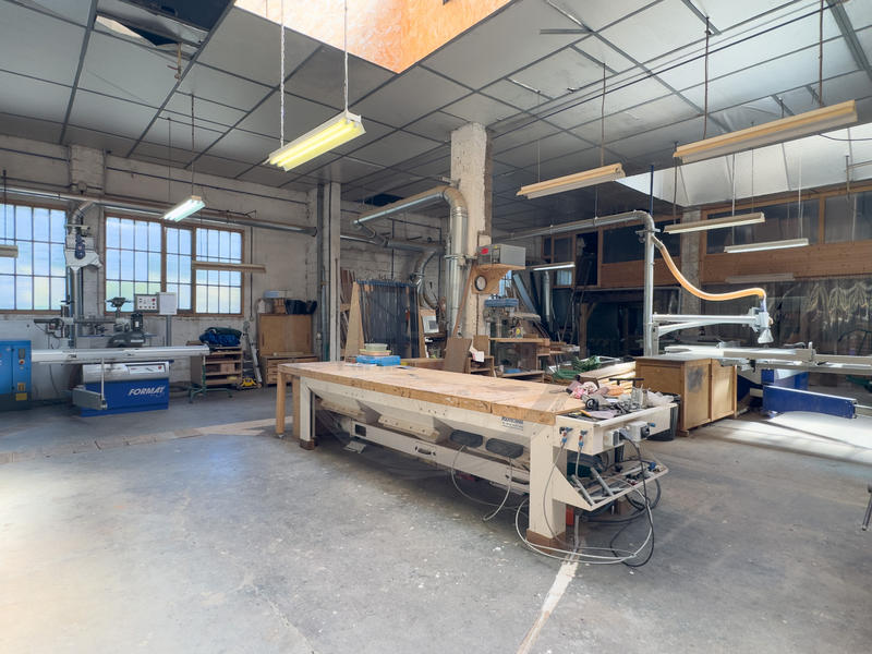 Local commercial - 645 m²