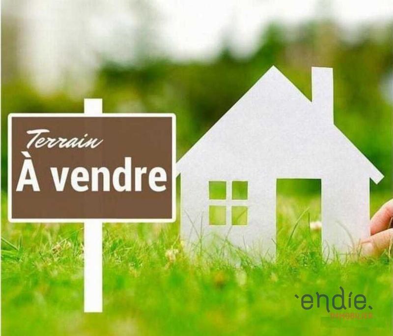 Terrain constructible - 1 730 m²