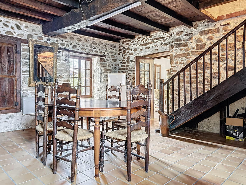 Maison ancienne - 105 m² - 4 pièces