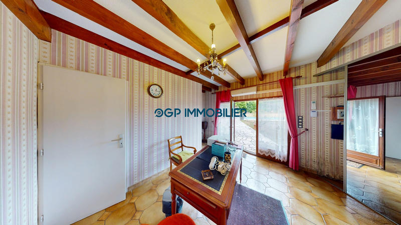 Maison - 201 m² - 6 pièces