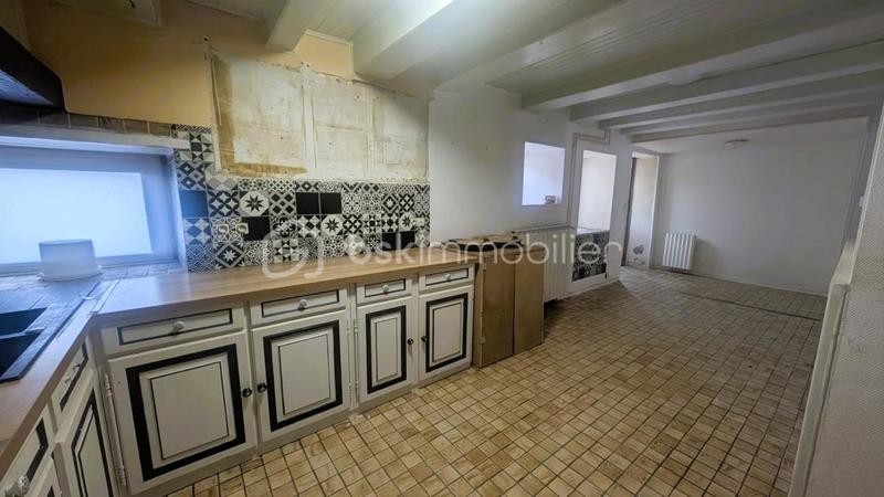 Maison de village - 176 m² - 10 pièces