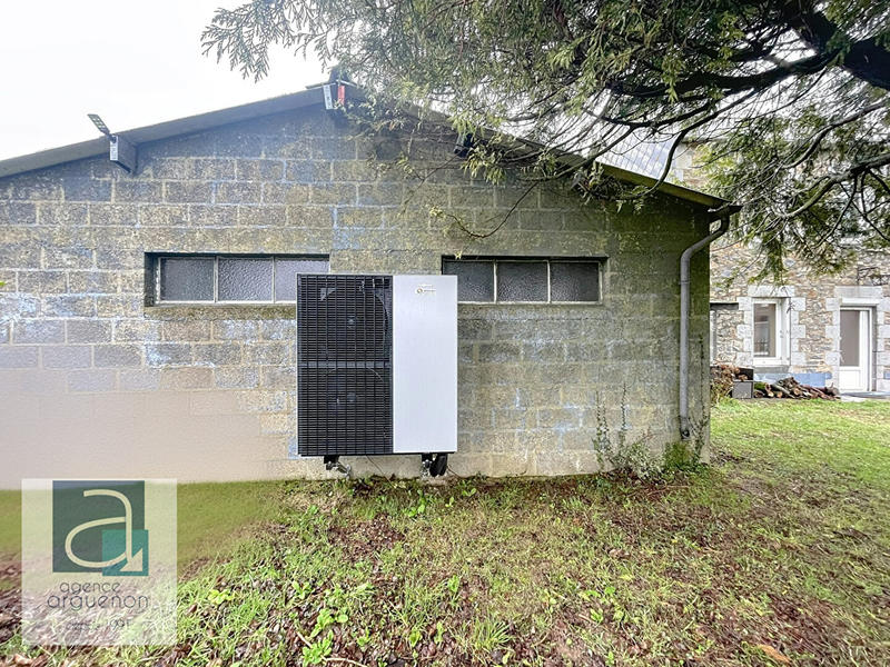 Maison - 93 m² - 5 pièces