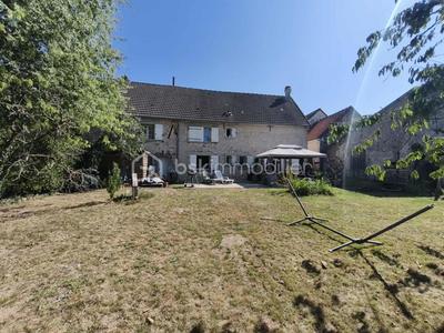 Maison - 170 m² - 6 pièces