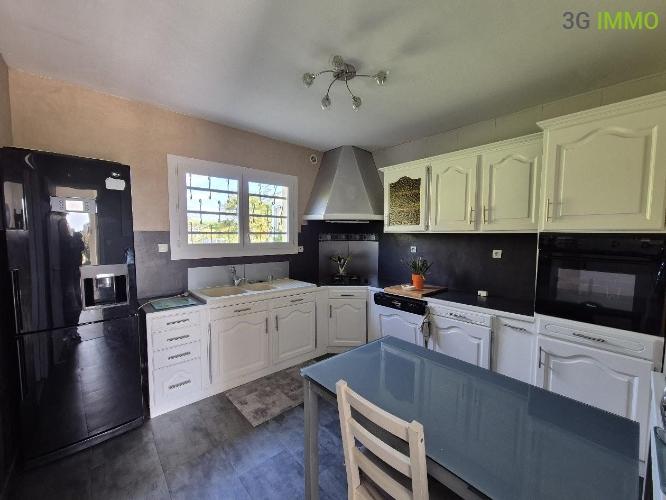 Maison traditionnelle - 145 m² - 7 pièces