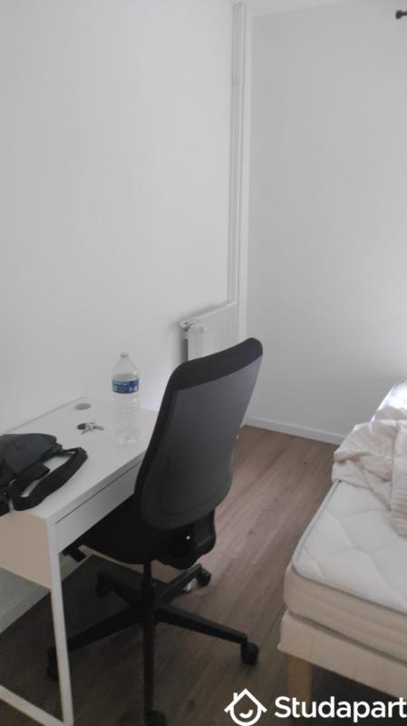 Chambre - 94 m² - 1 pièce