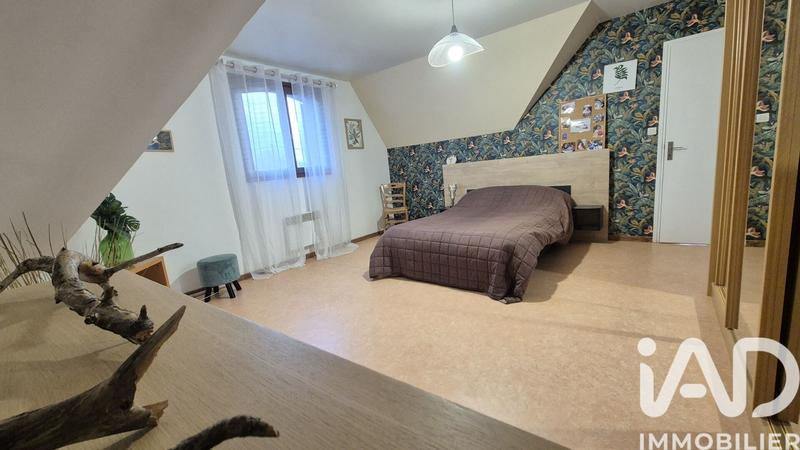 Maison - 180 m² - 6 pièces