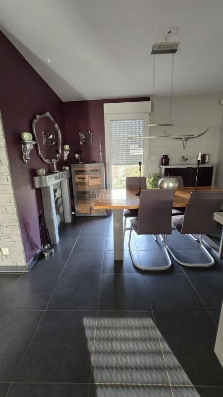 Maison - 102 m² - 4 pièces