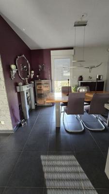 Maison - 102 m² - 4 pièces