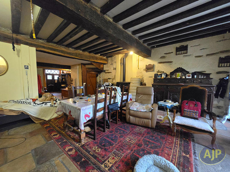 Maison - 134 m² - 5 pièces