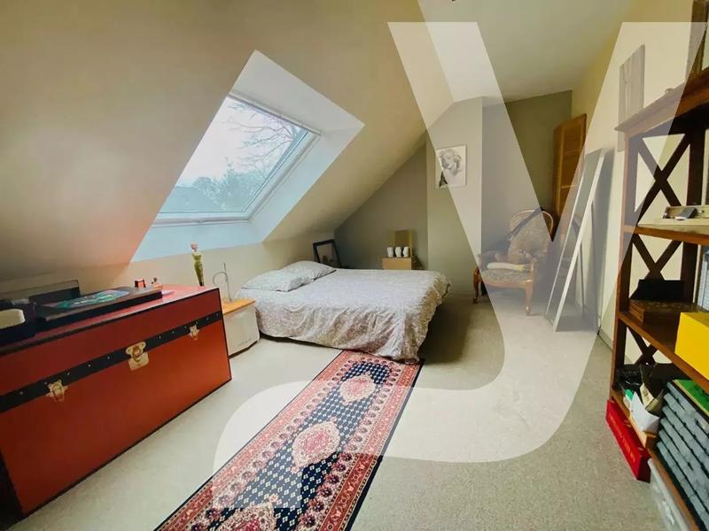 Maison - 138 m² - 7 pièces