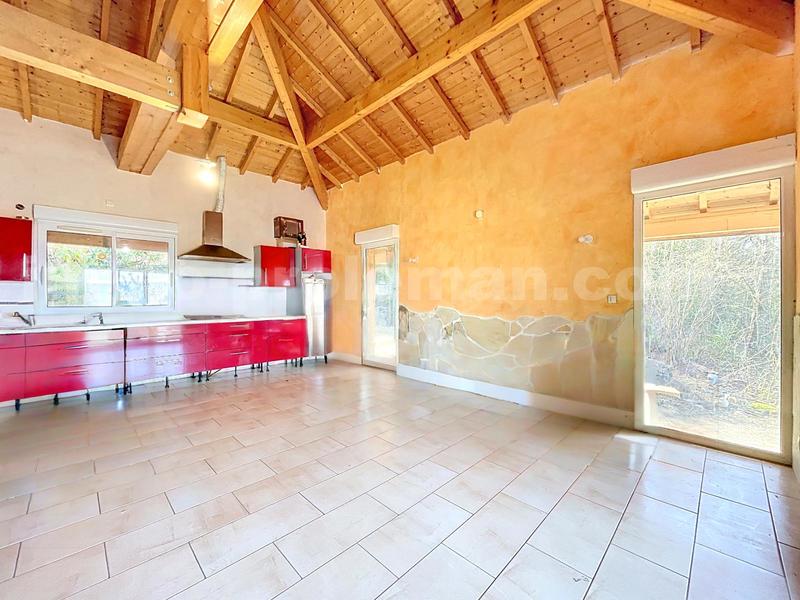 Maison - 147 m² - 4 pièces