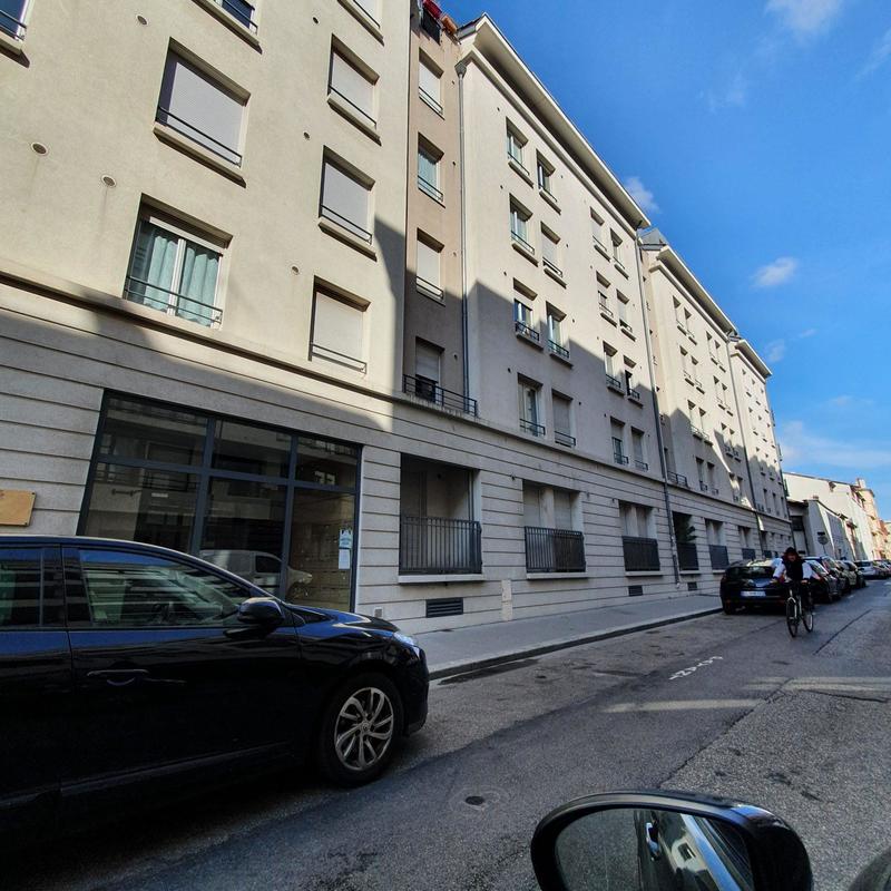 Parking / Garage - 15 m²