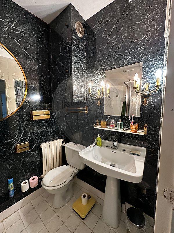 Propriété - 380 m² - 13 pièces