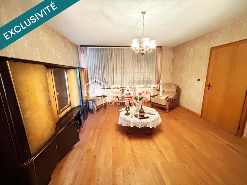 Maison - 214 m² - 10 pièces