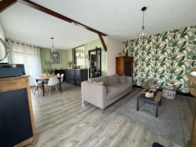 Maison - 114 m² - 6 pièces