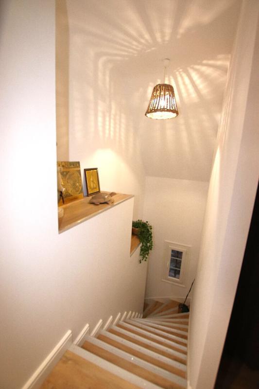 Demeure - 300 m² - 11 pièces