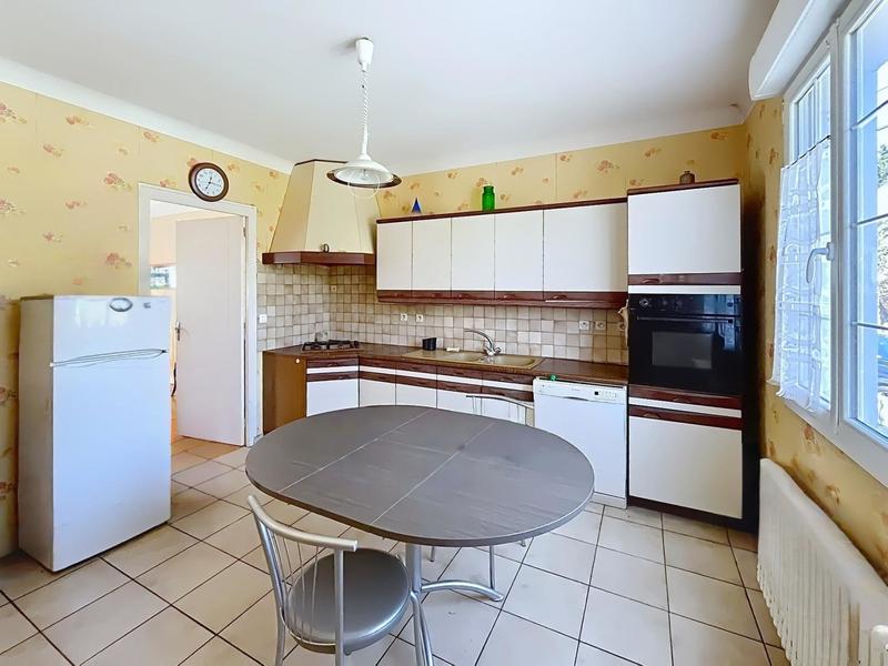 Maison - 151 m² - 6 pièces