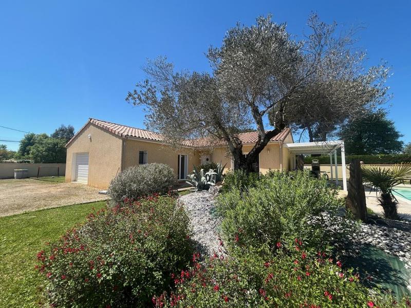 Propriété - 149 m² - 6 pièces