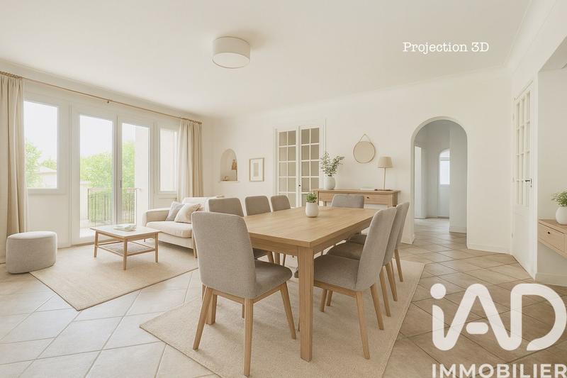 Maison - 210 m² - 8 pièces