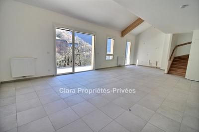 Appartement - 108 m² - 4 pièces