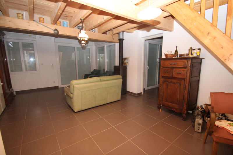 Maison - 93 m² - 4 pièces
