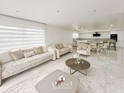 Maison contemporaine - 138 m² - 6 pièces