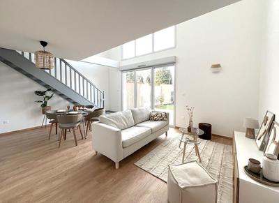 Maison traditionnelle - 80 m² - 4 pièces