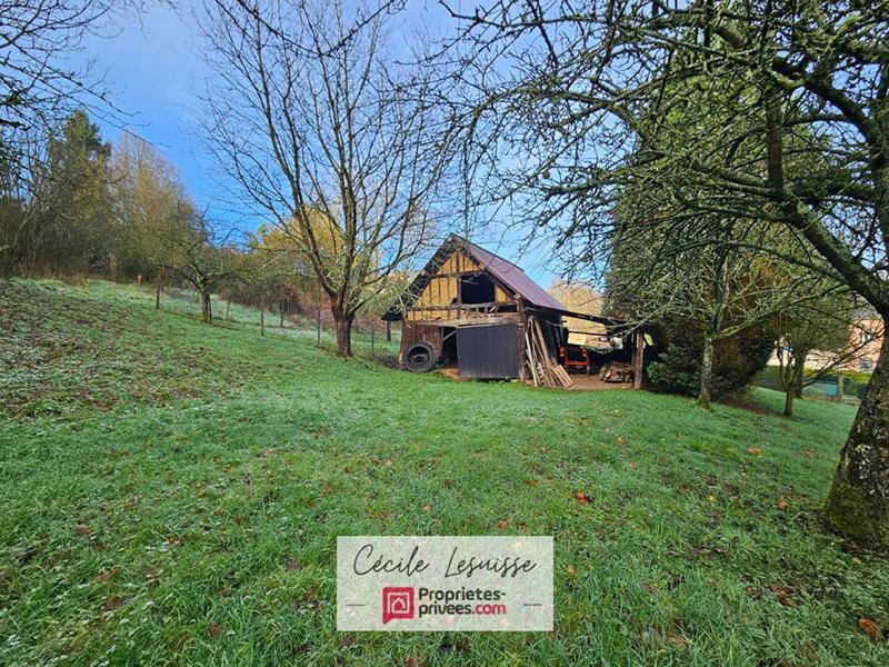 Terrain constructible - 1 477 m²