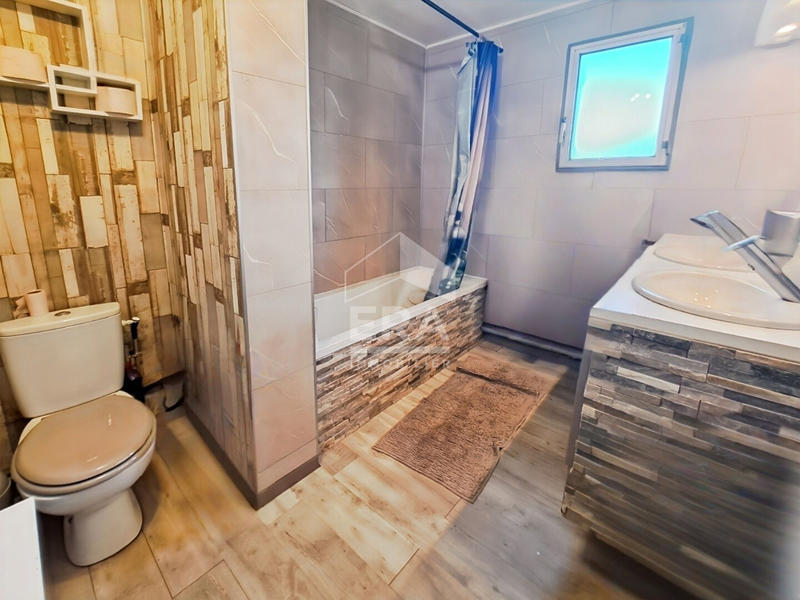 Maison - 89 m² - 4 pièces