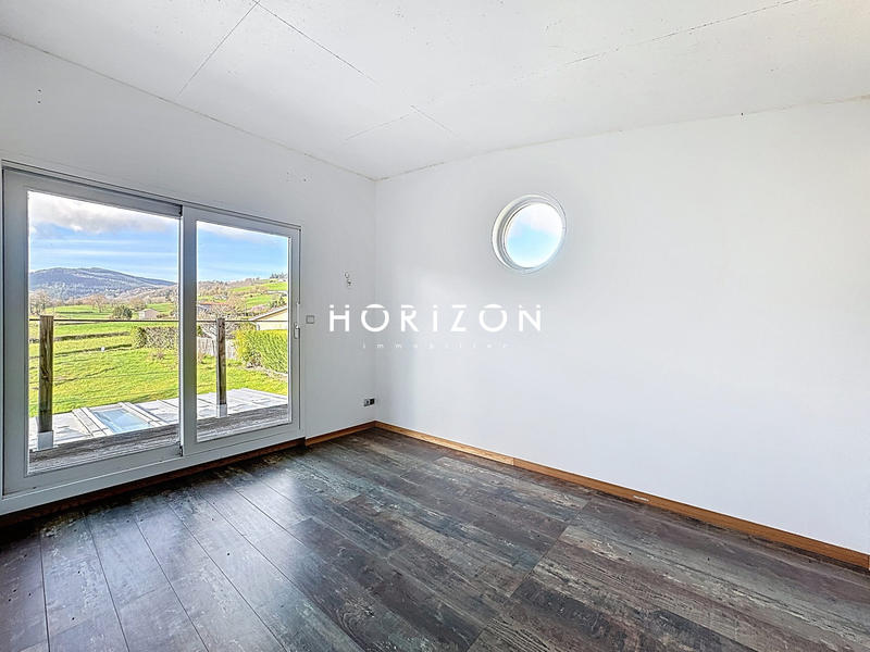 Maison - 120 m² - 6 pièces