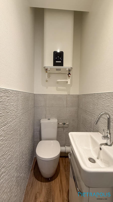 Maison - 583 m² - 15 pièces