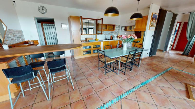 Maison - 116 m² - 4 pièces