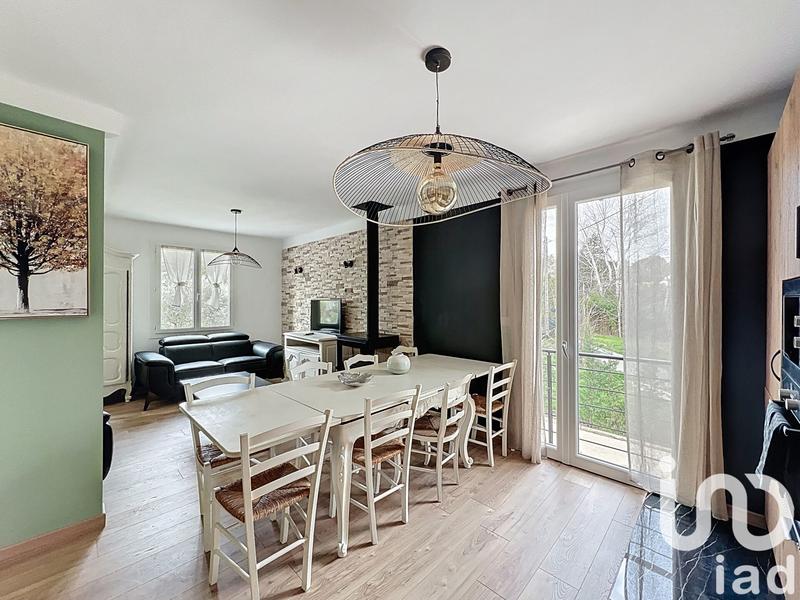 Maison - 121 m² - 5 pièces