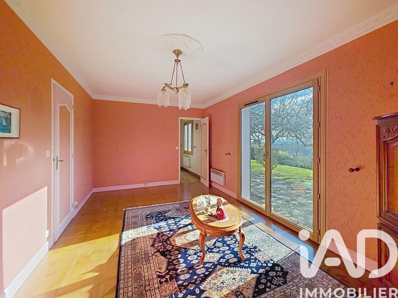 Maison - 164 m² - 7 pièces